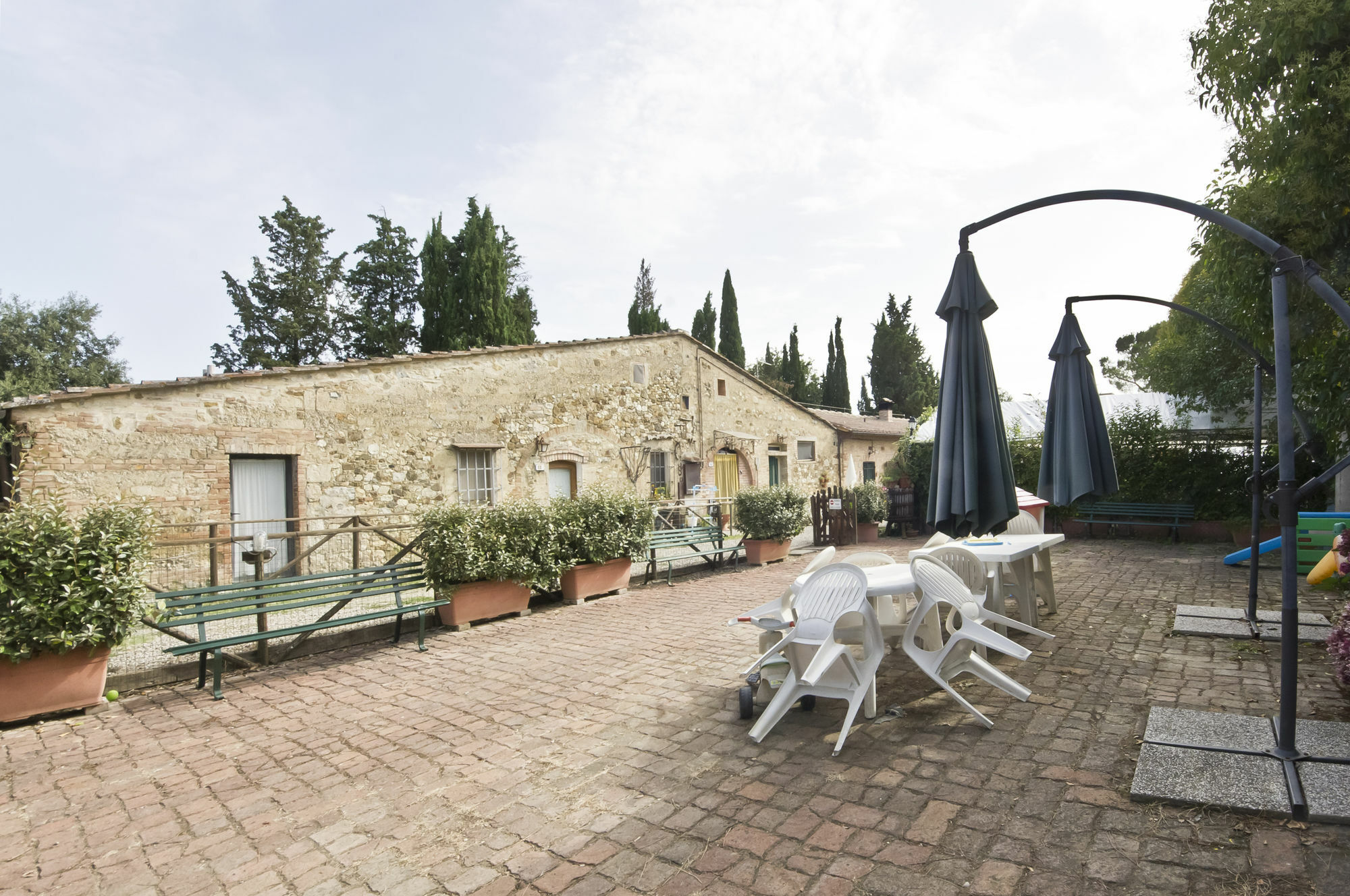 Agriturismo La Magione Quercegrossa Екстериор снимка